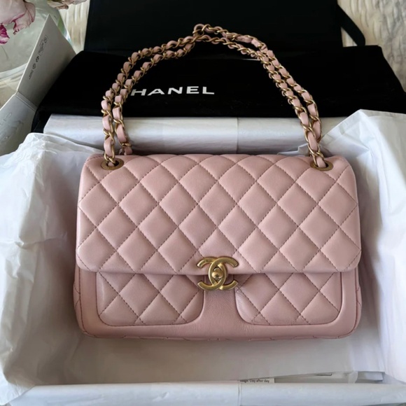 Authentic Chanel Double Pocket Flap Bag - Picture 2 of 11